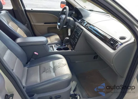 2009 Mercury Sable Premier z USA, uszkodzony, nr VIN 1MEHM42W29G628063